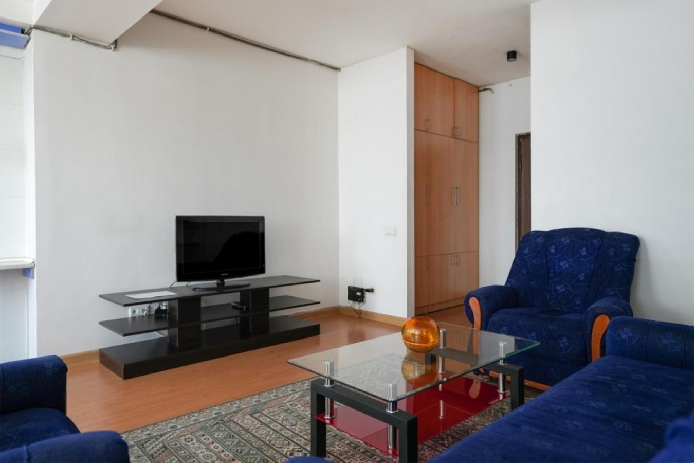 Ris Central Apartments יירבאן מראה חיצוני תמונה